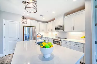 2626 Seychelles Cir #1404, Naples, FL 34112 - Photo 6