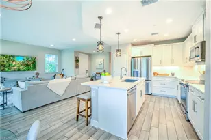 2626 Seychelles Cir, Naples, FL 34112 - Photo 8