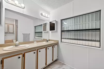 95 Oceans Blvd, Naples, FL 34104 - Photo 20