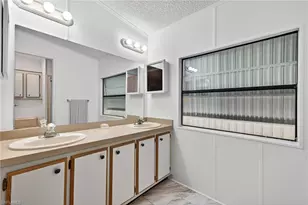 95 Oceans Blvd, Naples, FL 34104 - Photo 20