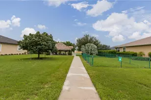 168 Destiny Cir, Cape Coral, FL 33990 - Photo 32