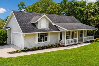 620 22nd Ave NW, Naples, FL 34120 - Photo 2