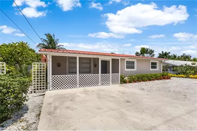 2191 Thomasson Dr, Naples, FL 34112 - Photo 2
