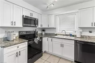 2191 Thomasson Dr, Naples, FL 34112 - Photo 6