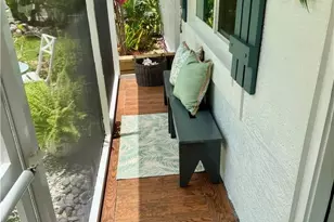 1447 Shadowlawn Dr, Naples, FL 34104 - Photo 26