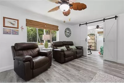 1447 Shadowlawn Dr, Naples, FL 34104 - Photo 8