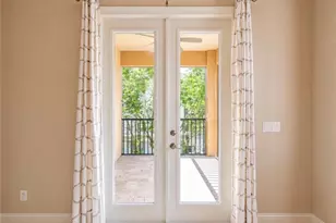 2915 Coco Lakes Dr, Naples, FL 34105 - Photo 42