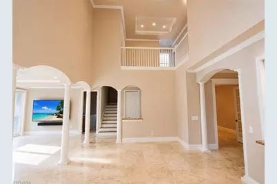 2915 Coco Lakes Dr, Naples, FL 34105 - Photo 10