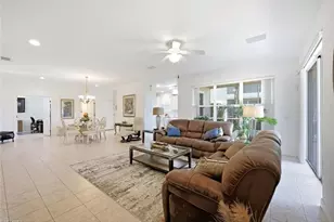 4780 Shinnecock Hills Ct, Naples, FL 34112 - Photo 4