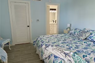 3443 Gulf Shore Blvd N, Naples, FL 34103 - Photo 12