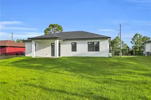 3175 Sunshine Blvd, Lehigh Acres, FL 33971 - Photo 18