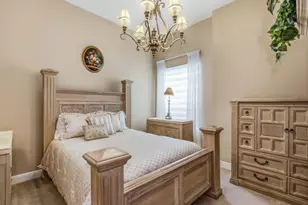 9255 Museo Cir, Naples, FL 34114 - Photo 10
