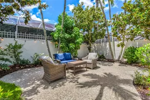2124 Paget Cir, Naples, FL 34112 - Photo 20