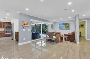 1902 Princess Ct, Naples, FL 34110 - Photo 8