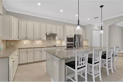 12695 Kinross Ln, Naples, FL 34120 - Photo 8