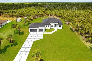 2633 22nd Ave SE, Naples, FL 34117 - Photo 2