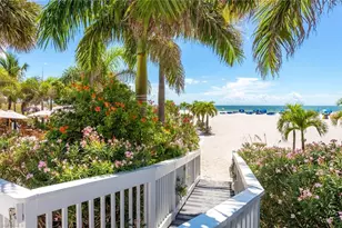 600 Luisa Ct, Naples, FL 34104 - Photo 26