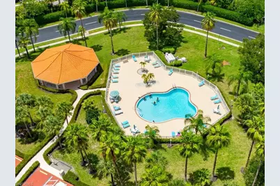 600 Luisa Ct #4, Naples, FL 34104 - Photo 24