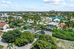 205 2nd St, Bonita Springs, FL 34134 - Photo 4