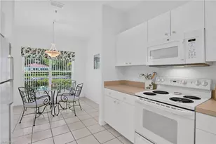 975 Tarpon Cove Dr, Naples, FL 34110 - Photo 12