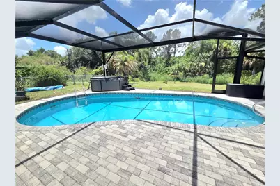 2907 Ashburn St, Lehigh Acres, FL 33972 - Photo 2
