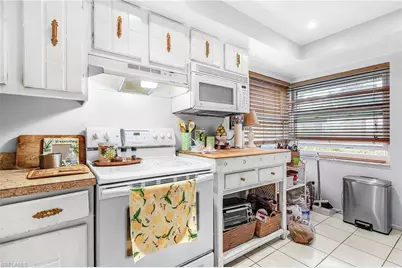 5579 Rattlesnake Hammock Rd #B9, Naples, FL 34113 - Photo 12