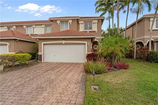 9544 Roundstone Cir, Fort Myers, FL 33967 - Photo 2