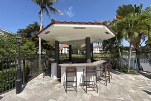 7960 Preserve Cir, Naples, FL 34119 - Photo 10