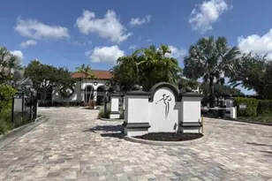 7960 Preserve Cir, Naples, FL 34119 - Photo 4