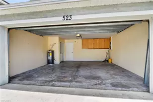 523 SE 25th Ln, Cape Coral, FL 33904 - Photo 30