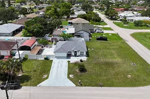 5225 23rd Ave SW, Naples, FL 34116 - Photo 2