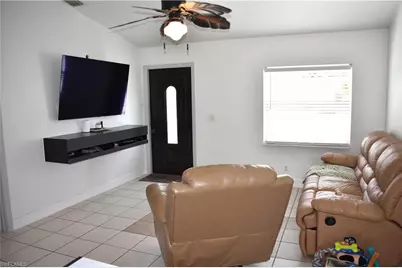 5225 23rd Ave SW, Naples, FL 34116 - Photo 6