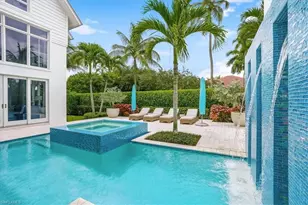 1011 6th St S, Naples, FL 34102 - Photo 16