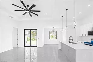 716 Connecticut Ln, Lehigh Acres, FL 33936 - Photo 10