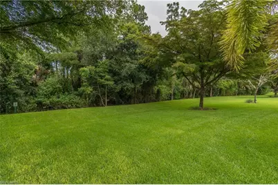 7807 Bucks Run Dr, Naples, FL 34120 - Photo 18