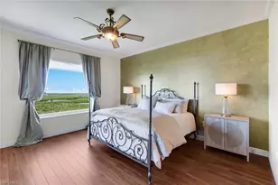 455 Cove Tower Dr, Naples, FL 34110 - Photo 18