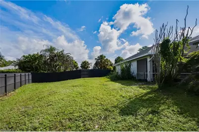 1508 E 9th St, Lehigh Acres, FL 33972 - Photo 32
