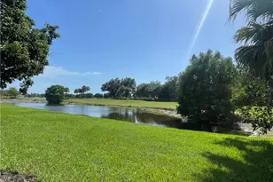 1993 Crestview Way, Naples, FL 34119 - Photo 12