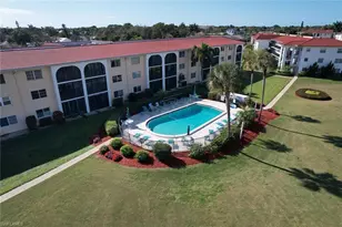 41 High Point Cir S, Naples, FL 34103 - Photo 18