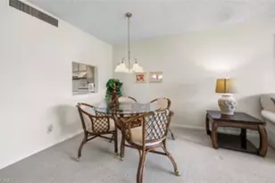 41 High Point Cir S, Naples, FL 34103 - Photo 6
