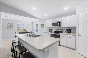 1819 NE 6th Ave, Cape Coral, FL 33909 - Photo 20