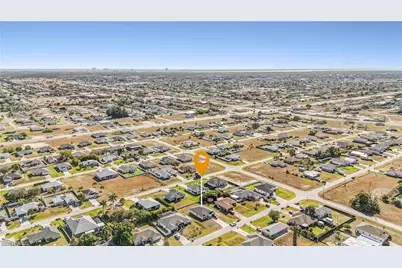1819 NE 6th Ave, Cape Coral, FL 33909 - Photo 10