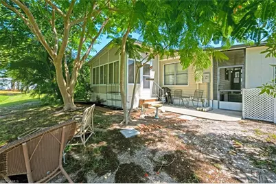 621 Charlemagne Blvd, Naples, FL 34112 - Photo 28