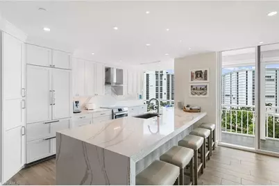 4255 Gulf Shore Blvd N #801, Naples, FL 34103 - Photo 2