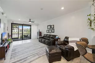 15122 Palmer Lake Cir, Naples, FL 34109 - Photo 4