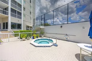 5501 Heron Point Dr, Naples, FL 34108 - Photo 32