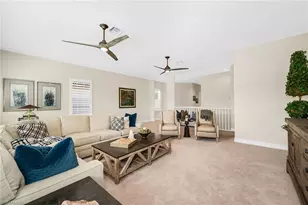 7825 Hawthorne Dr, Naples, FL 34113 - Photo 16