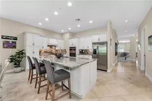 7825 Hawthorne Dr, Naples, FL 34113 - Photo 6