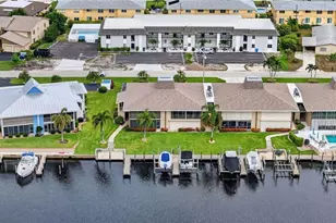 4025 SE 19th Pl, Cape Coral, FL 33904 - Photo 8