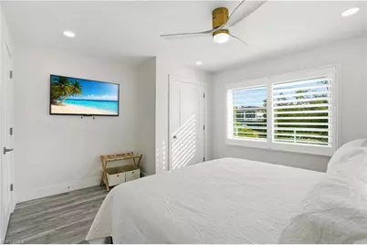 270 Dundee Rd, Fort Myers Beach, FL 33931 - Photo 28